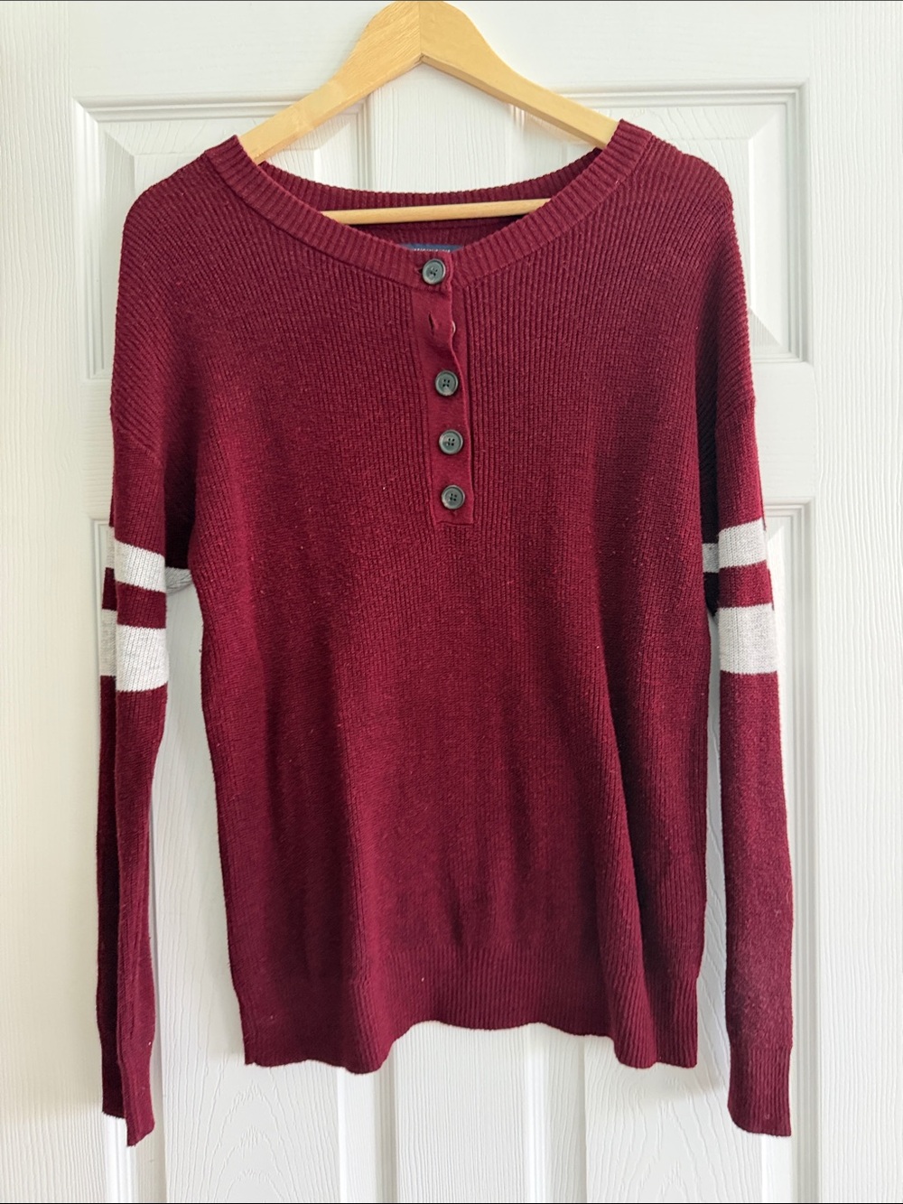American Eagle Outfitters Burgundy Henley Sweater with White Sleeve Stripes